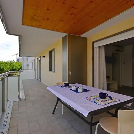 Appartement Coastal Flat With Spacious Balcony Lignano Sabbiadoro