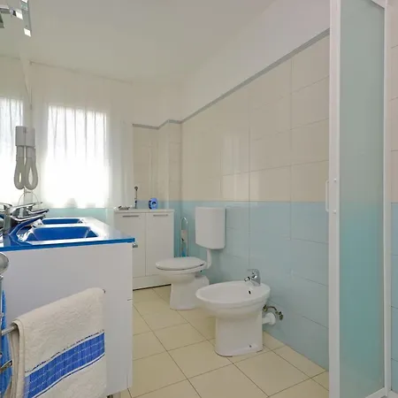 Appartement Coastal Flat With Spacious Balcony